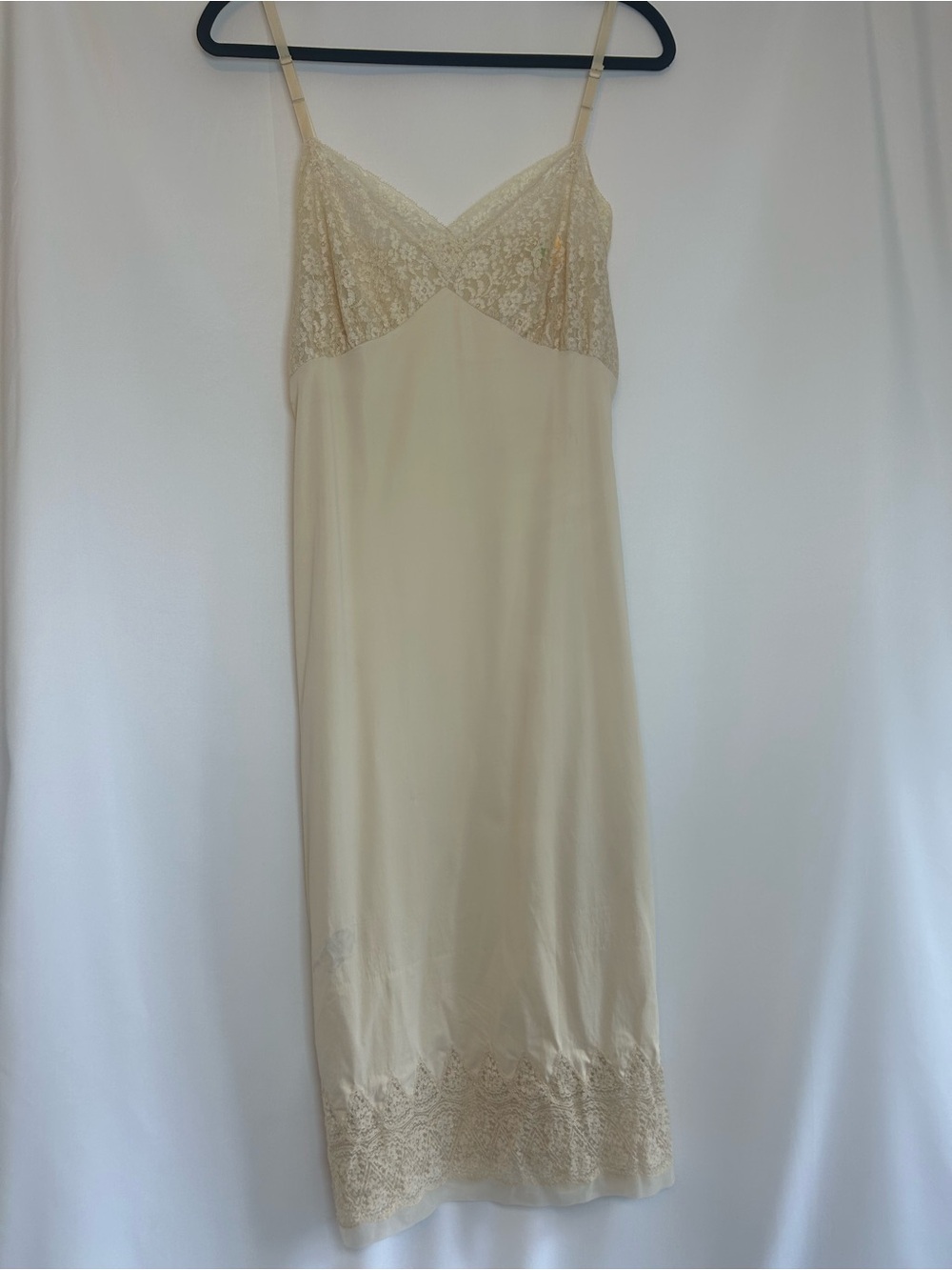 Vintage 50s/60s Night gown Cream Lace-Trim Slip Dress